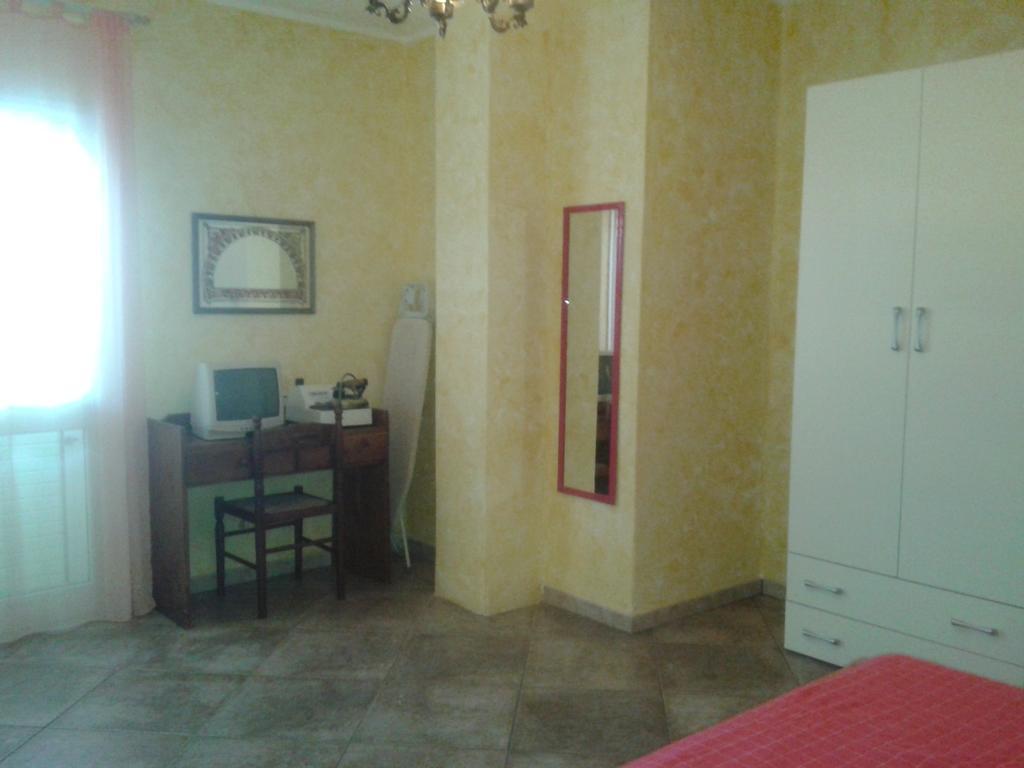 Appartamento Sa Funtana Кардеду Стая снимка