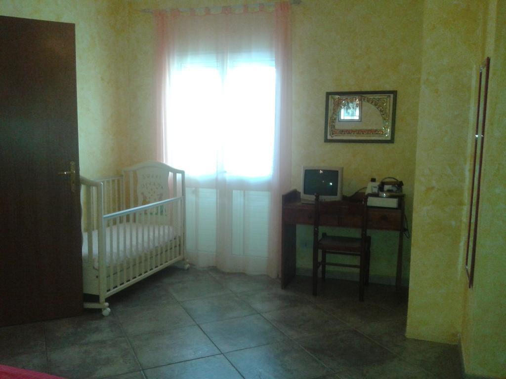 Appartamento Sa Funtana Кардеду Стая снимка